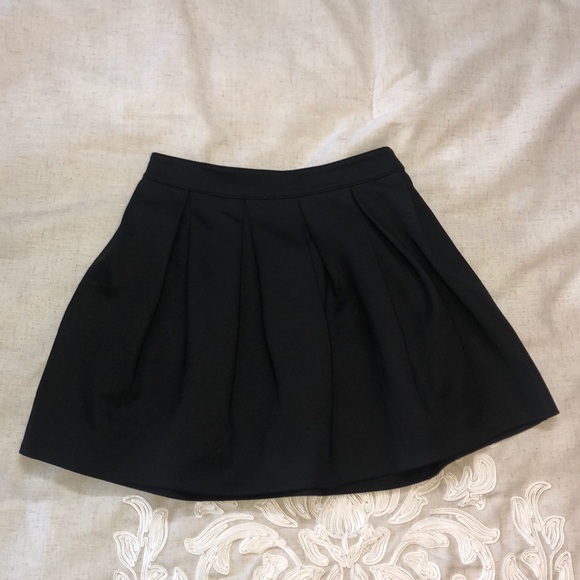 Skater skirt - Picture 1 of 2